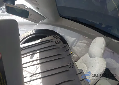 2020 Tesla Model Y Long Range Dual Motor All-Wheel Drive from USA, damaged, VIN 5YJYGDEE2LF049958